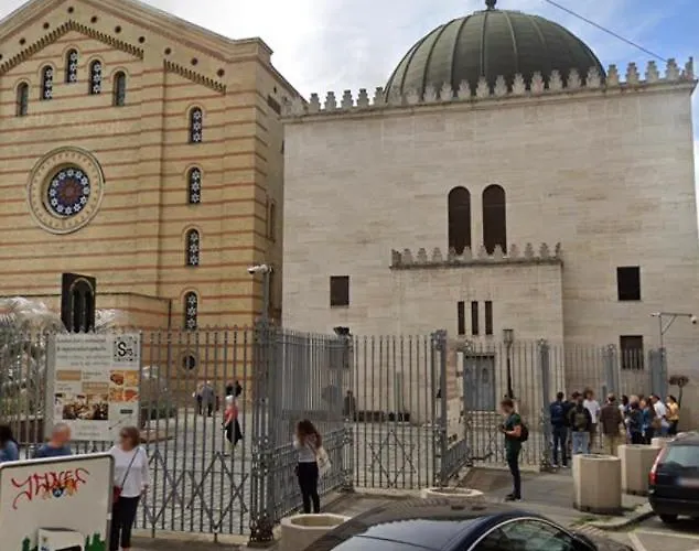 Lägenhet Ultra At Synagogue